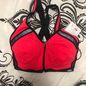 NEW Victoria Secret Knockout Front CloseSport Bra